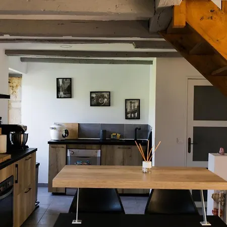 בית נופש Maison De En Perigord Noir *
